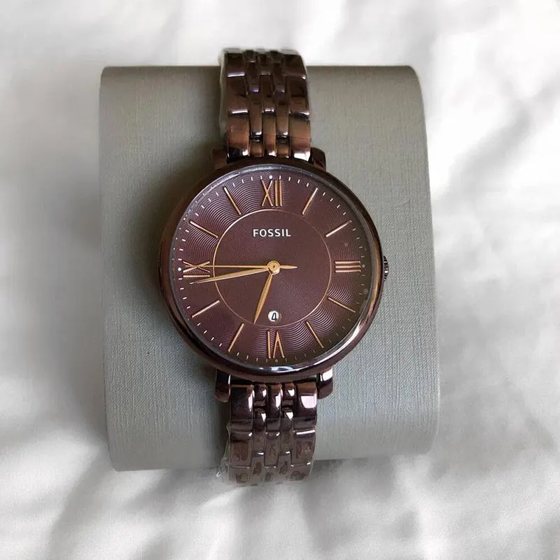 Fossil Jacqueline Wine Dial Casual Ladies Watch- ES4100